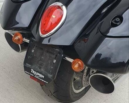 Черный Триумф Rocket III, объемом двигателя 2.29 л и пробегом 51 тыс. км за 13000 $, фото 8 на Automoto.ua