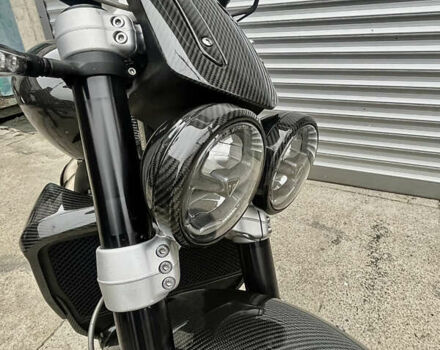 Черный Триумф Rocket III, объемом двигателя 0 л и пробегом 11 тыс. км за 28900 $, фото 24 на Automoto.ua