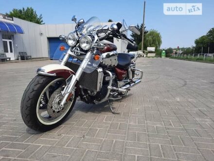 Триумф Rocket III 2006 в Тернополе на Automoto.ua Красный Триумф Rocket III, объемом двигателя 2.3 л и пробегом 26 тыс. км за 9900 $, фото 1 на Automoto.ua