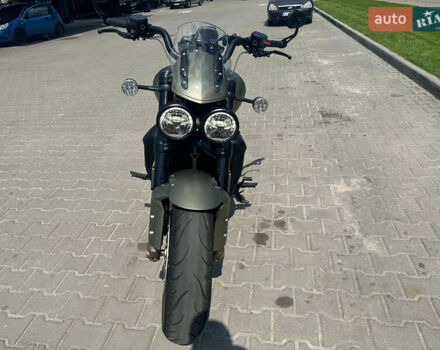 Триумф Rocket III, объемом двигателя 2.5 л и пробегом 5 тыс. км за 21999 $, фото 2 на Automoto.ua