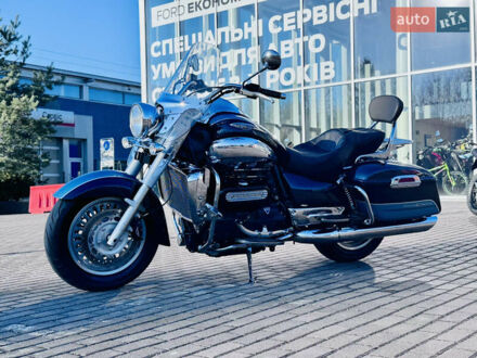 Тріумф Rocket III 2008 у Рівному на Automoto.ua Тріумф Rocket III, об'ємом двигуна 0 л та пробігом 32 тис. км за 10800 $, фото 1 на Automoto.ua