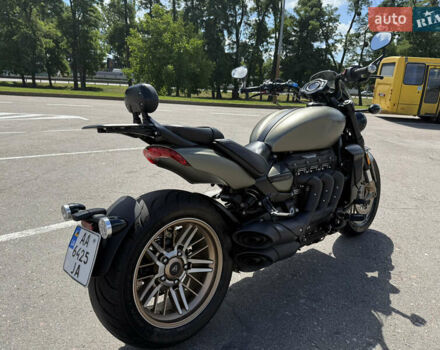 Зеленый Триумф Rocket III, объемом двигателя 2.5 л и пробегом 5 тыс. км за 24000 $, фото 2 на Automoto.ua