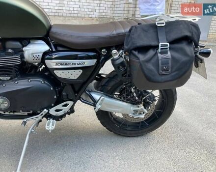 Триумф Scrambler, объемом двигателя 1.2 л и пробегом 6 тыс. км за 15500 $, фото 21 на Automoto.ua
