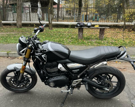 Чорний Тріумф Scrambler 400, об'ємом двигуна 0.4 л та пробігом 2 тис. км за 6500 $, фото 5 на Automoto.ua