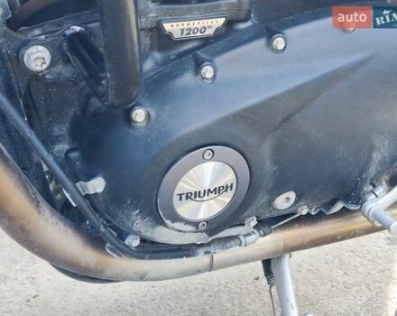 Серый Триумф Speed Twin, объемом двигателя 1.2 л и пробегом 9 тыс. км за 10900 $, фото 23 на Automoto.ua