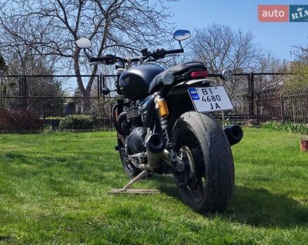 Серый Триумф Speed Twin, объемом двигателя 1.2 л и пробегом 9 тыс. км за 10900 $, фото 8 на Automoto.ua