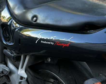 Черный Триумф Sprint ST 1050, объемом двигателя 1 л и пробегом 83 тыс. км за 4200 $, фото 5 на Automoto.ua