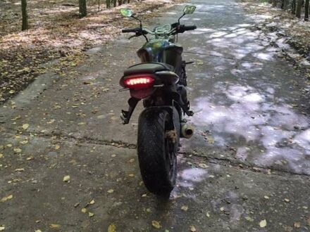 Триумф Street Triple 675 2011 в Житомире на Automoto.ua Триумф Street Triple 675, объемом двигателя 0 л и пробегом 11 тыс. км за 2000 $, фото 1 на Automoto.ua