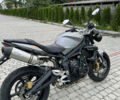 Сірий Тріумф Street Triple 675, об'ємом двигуна 0.68 л та пробігом 25 тис. км за 6800 $, фото 9 на Automoto.ua