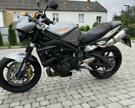 Сірий Тріумф Street Triple 675, об'ємом двигуна 0.68 л та пробігом 25 тис. км за 6800 $, фото 6 на Automoto.ua
