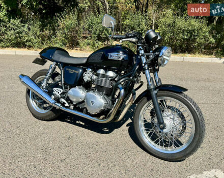 Черный Триумф Thruxton, объемом двигателя 0.87 л и пробегом 16 тыс. км за 6800 $, фото 1 на Automoto.ua