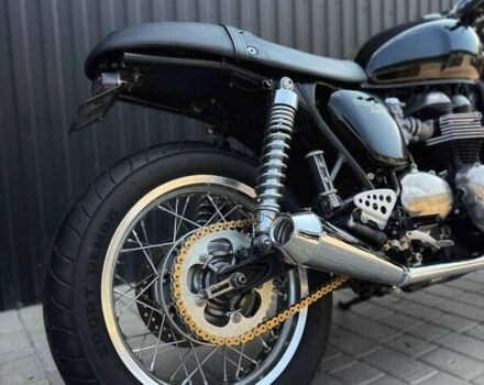 Черный Триумф Thruxton, объемом двигателя 0 л и пробегом 37 тыс. км за 7300 $, фото 5 на Automoto.ua