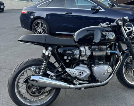 Черный Триумф Thruxton, объемом двигателя 1.2 л и пробегом 11 тыс. км за 9999 $, фото 9 на Automoto.ua