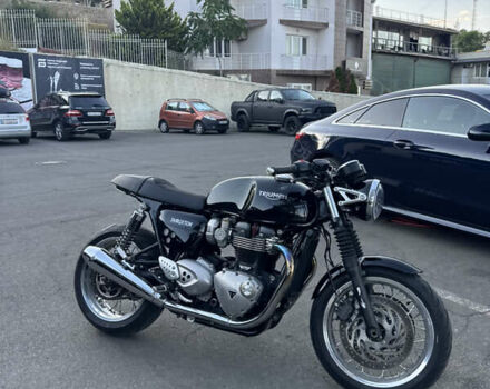 Черный Триумф Thruxton, объемом двигателя 1.2 л и пробегом 11 тыс. км за 9999 $, фото 13 на Automoto.ua