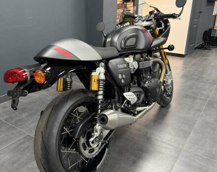 Триумф Thruxton, объемом двигателя 0 л и пробегом 3 тыс. км за 20000 $, фото 6 на Automoto.ua