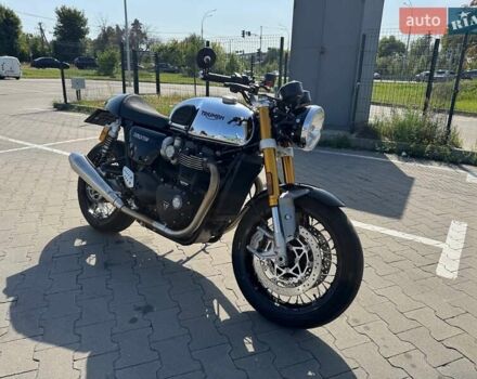 Триумф Thruxton, объемом двигателя 1.2 л и пробегом 4 тыс. км за 20000 $, фото 34 на Automoto.ua