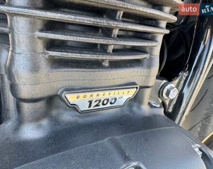 Триумф Thruxton, объемом двигателя 1.2 л и пробегом 4 тыс. км за 20000 $, фото 10 на Automoto.ua