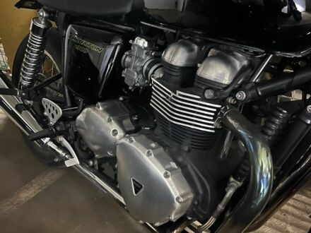 Тріумф Thruxton, об'ємом двигуна 0.9 л та пробігом 23 тис. км за 6000 $, фото 1 на Automoto.ua