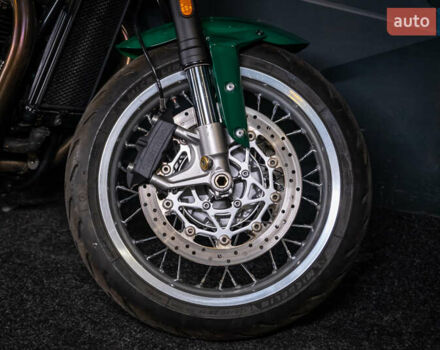 Зеленый Триумф Thruxton, объемом двигателя 0 л и пробегом 1 тыс. км за 12000 $, фото 8 на Automoto.ua