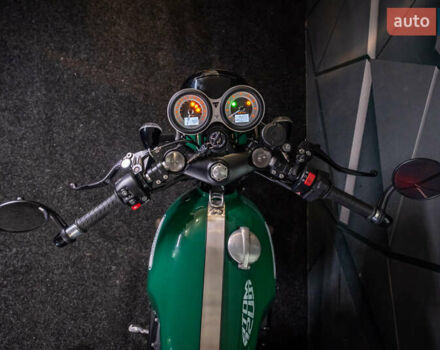 Зеленый Триумф Thruxton, объемом двигателя 0 л и пробегом 1 тыс. км за 12000 $, фото 12 на Automoto.ua