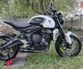 Білий Тріумф Trident, об'ємом двигуна 0.66 л та пробігом 17 тис. км за 9500 $, фото 1 на Automoto.ua