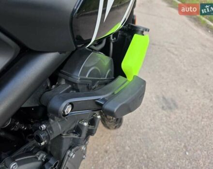 Тріумф Trident 2023 у Києві на Automoto.ua Чорний Тріумф Trident, об'ємом двигуна 0.66 л та пробігом 4 тис. км за 12500 $, фото 1 на Automoto.ua