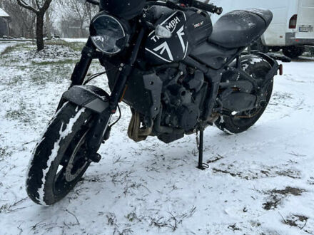 Триумф Trident, объемом двигателя 0.66 л и пробегом 3 тыс. км за 10500 $, фото 1 на Automoto.ua