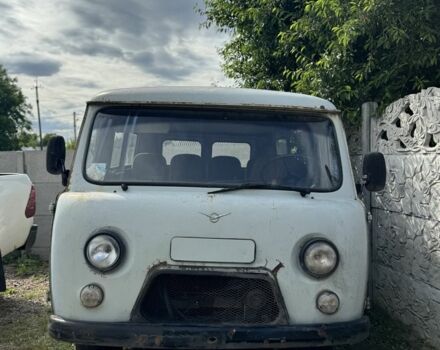 Білий УАЗ 2206, об'ємом двигуна 2.4 л та пробігом 300 тис. км за 999 $, фото 1 на Automoto.ua