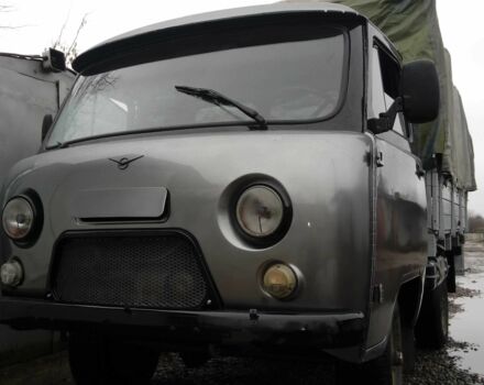 Серый УАЗ 2206, объемом двигателя 2.4 л и пробегом 100 тыс. км за 3000 $, фото 1 на Automoto.ua