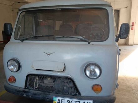 УАЗ 2206 2005 у Верхнеднепровске на Automoto.ua Сірий УАЗ 2206, об'ємом двигуна 2.4 л та пробігом 294 тис. км за 1112 $, фото 1 на Automoto.ua
