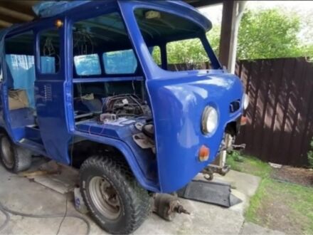Синій УАЗ 2206, об'ємом двигуна 2.4 л та пробігом 60 тис. км за 2200 $, фото 1 на Automoto.ua