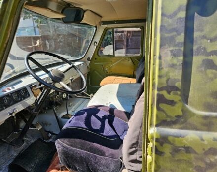 Зелений УАЗ 2360, об'ємом двигуна 2.4 л та пробігом 100 тис. км за 1573 $, фото 9 на Automoto.ua