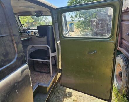 Зелений УАЗ 2360, об'ємом двигуна 2.4 л та пробігом 100 тис. км за 942 $, фото 5 на Automoto.ua