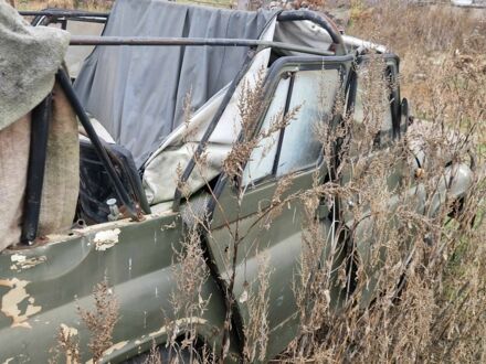 Зеленый УАЗ 2360, объемом двигателя 2.4 л и пробегом 1000 тыс. км за 478 $, фото 1 на Automoto.ua