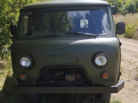УАЗ 3150 1988 в Изюме на Automoto.ua Зеленый УАЗ 3150, объемом двигателя 0 л и пробегом 400 тыс. км за 2177 $, фото 1 на Automoto.ua