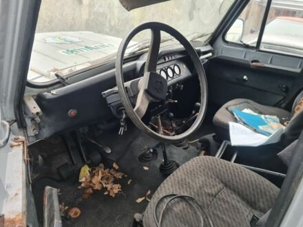 Серый УАЗ 3151, объемом двигателя 2.3 л и пробегом 100 тыс. км за 763 $, фото 1 на Automoto.ua