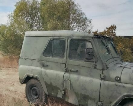 УАЗ 3151 1985 в Изюме на Automoto.ua Зеленый УАЗ 3151, объемом двигателя 0 л и пробегом 1 тыс. км за 845 $, фото 6 на Automoto.ua