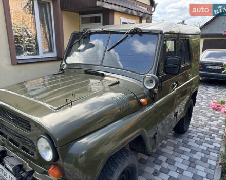 Зеленый УАЗ 3151, объемом двигателя 2.5 л и пробегом 100 тыс. км за 5500 $, фото 1 на Automoto.ua