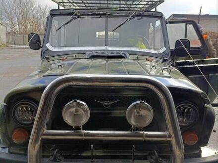 УАЗ 3151 1987 в Первомайском на Automoto.ua Зеленый УАЗ 3151, объемом двигателя 2.4 л и пробегом 200 тыс. км за 3000 $, фото 1 на Automoto.ua