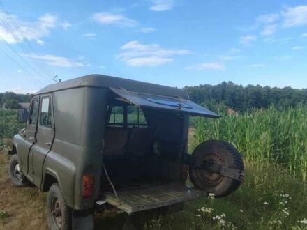 УАЗ 3151 1991 в Голованевске на Automoto.ua Зеленый УАЗ 3151, объемом двигателя 2.4 л и пробегом 55 тыс. км за 990 $, фото 1 на Automoto.ua