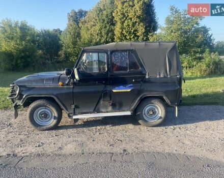 Черный УАЗ 31512, объемом двигателя 3 л и пробегом 120 тыс. км за 5000 $, фото 1 на Automoto.ua