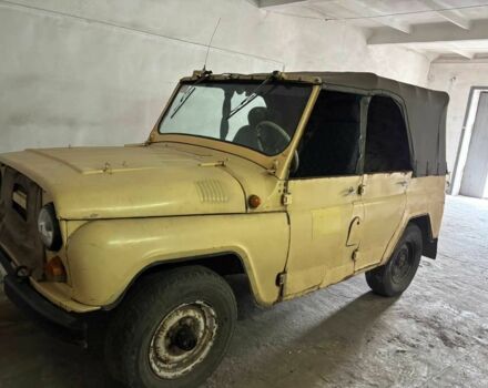 Желтый УАЗ 31512, объемом двигателя 2.4 л и пробегом 601 тыс. км за 1511 $, фото 1 на Automoto.ua