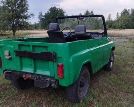 Зеленый УАЗ 31512, объемом двигателя 0 л и пробегом 300 тыс. км за 800 $, фото 1 на Automoto.ua