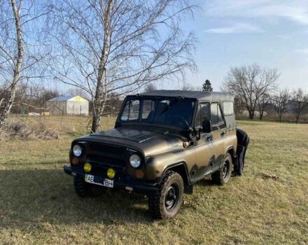 Зеленый УАЗ 31512, объемом двигателя 2.5 л и пробегом 100 тыс. км за 2100 $, фото 2 на Automoto.ua