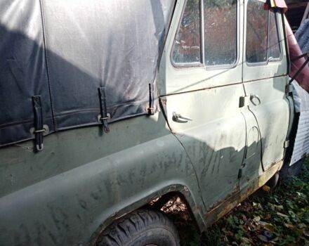 Зеленый УАЗ 31512, объемом двигателя 2.4 л и пробегом 100 тыс. км за 1000 $, фото 2 на Automoto.ua