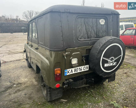 Зеленый УАЗ 31512, объемом двигателя 2.4 л и пробегом 150 тыс. км за 2200 $, фото 4 на Automoto.ua