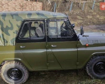 Зеленый УАЗ 31512, объемом двигателя 2.4 л и пробегом 85 тыс. км за 3300 $, фото 3 на Automoto.ua