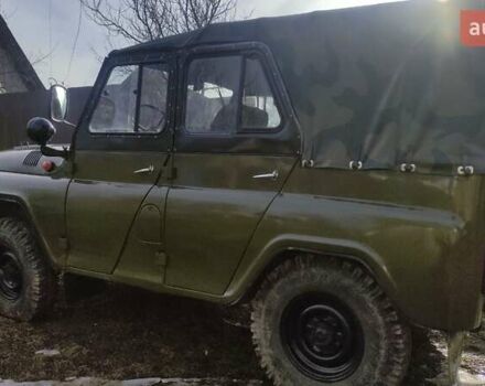 Зеленый УАЗ 31512, объемом двигателя 2.4 л и пробегом 85 тыс. км за 3300 $, фото 2 на Automoto.ua