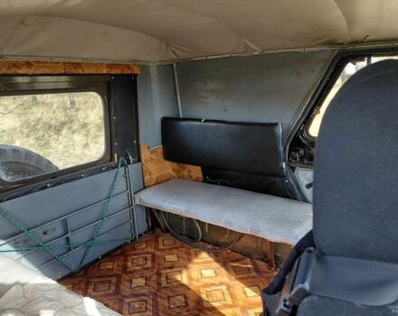 Зеленый УАЗ 31512, объемом двигателя 2.4 л и пробегом 20 тыс. км за 2500 $, фото 7 на Automoto.ua