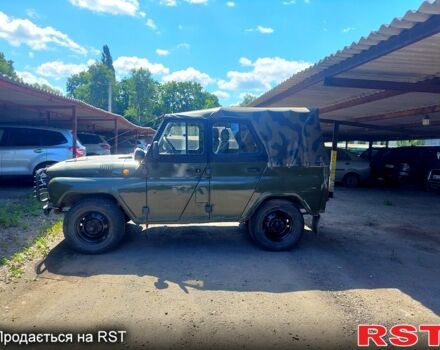 Зеленый УАЗ 31512, объемом двигателя 2.4 л и пробегом 23 тыс. км за 1700 $, фото 7 на Automoto.ua